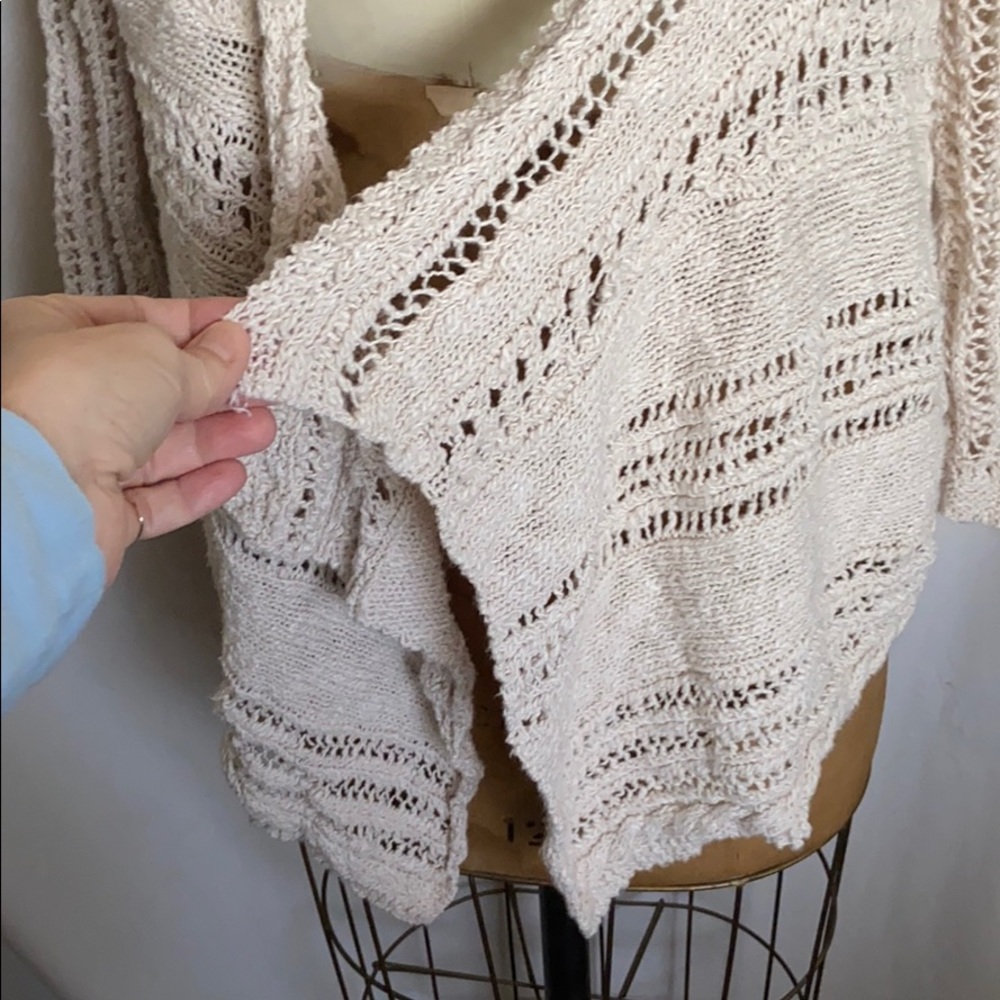 Sweater - Picture 4 of 5